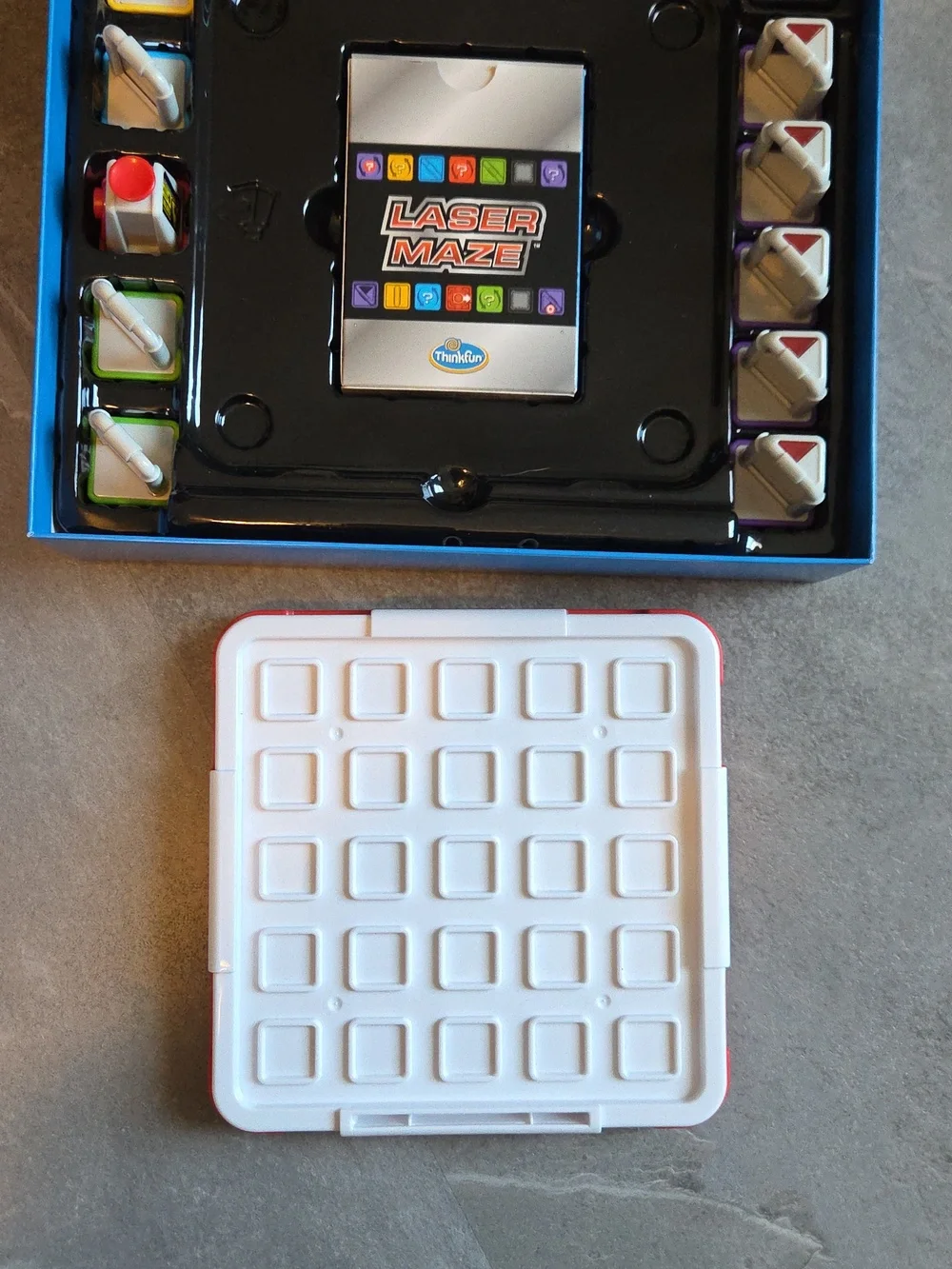Think Fun Laser Maze (Class 1) Brain Game and STEM Toy for Age 8+